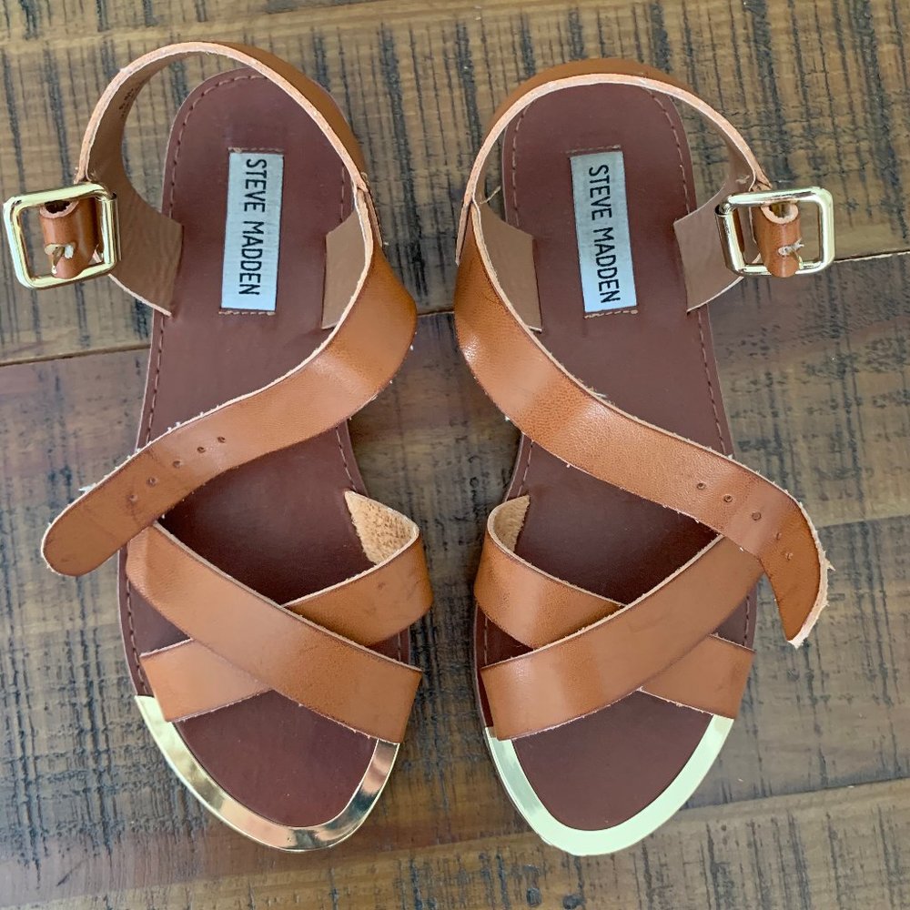 Steve Madden strap shoes